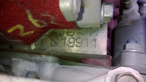 รถบรรทุก 6 ล้อตู้แห้ง ยี่ห้อ HINO DUTRO EURO3