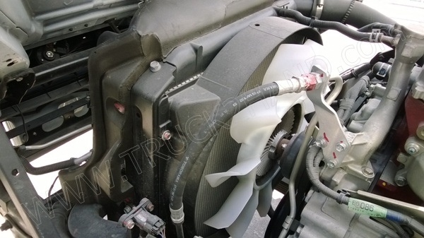 รถบรรทุก 6 ล้อตู้แห้ง ยี่ห้อ HINO DUTRO EURO3