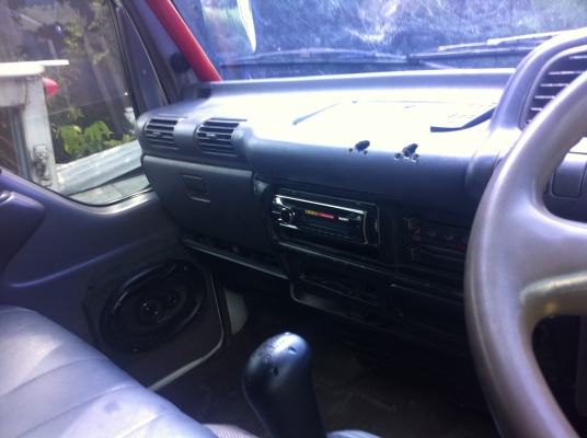 ขาย Isuzu NKR 4ล้อหัวการ์ตูน. เอกสารพร้อมโอน สภาพ พร้อมใช้งาน ติดต่อ คุณเบียร์ 087-8238885