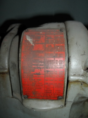 ขายครับขายเครื่องกลึง ยุคโบราณ แต่อุปกรณ์ทุกอย่างยังอยู่เกือบครบ ผลิตในประเทศอเมริกา ใช้งานได้ เก็บอนุรักษ์ดี รูผ่านคอ 1.5" ขายครับขายเครื่องกลึง ยุคโบราณ แต่อุปกรณ์ทุกอย่างยังอยู่เกือบครบ ผลิตในประเทศอเมริกา ใช้งานได้ เก็บอนุรักษ์ดี รูผ่านคอ 1.5"