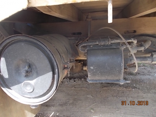 รถบรรทุก 6 ล้อ ISUZU ยาว 5 เมตร พร้อมคอกเหล็ก รถบรรทุก 6 ล้อ ISUZU ยาว 5 เมตร พร้อมคอกเหล็ก