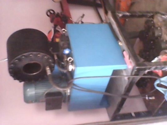 ขายเครื่องอัดสายไฮดรอลิค ราคา 80,000  บาท