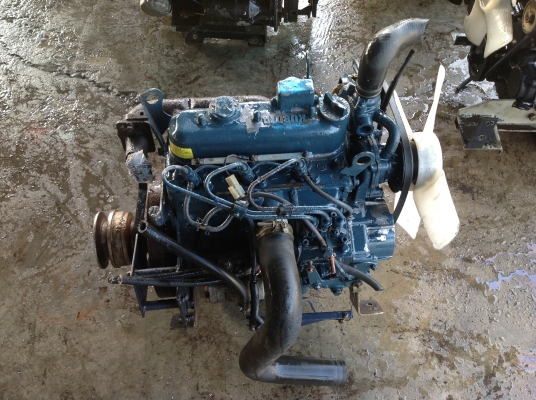 ขายเครื่องคูโบต้าเก่าญี่ปุ่น 3 สูบ รุ่น D1005 ขนาด 22 แรงม้า สภาพสวยมากๆ