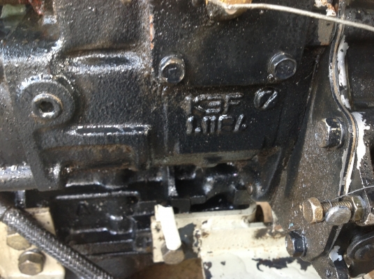 ขายเครื่องมิตซูบิชิเก่าญี่ปุ่น 3 สูบรุ่น K3F ขนาด26 แรงม้า สภาพสวยใช้ใส่แบ็คโฮและรถไถได้