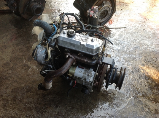 ขายเคร่ืองเก่าญี่ปุ่น 3 สูบยี่ห้อ Iseki รุ่น E393 ขนาด 19 แรงม้าสภาพสวยมากๆ