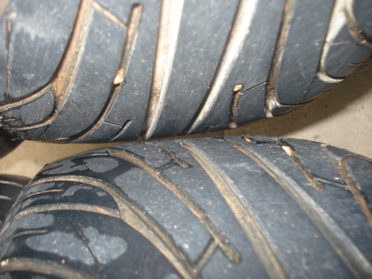 ขายแมคขอบ 17 4/100*114 ยางปี11ยางนิตโตะกับ นันกัง ขายแมคขอบ 17 4/100*114 ยางปี11ยางนิตโตะกับ นันกัง