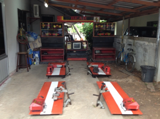 ขายเครื่องตั้งศูนย์ล้อยี่ห้อ BEAR