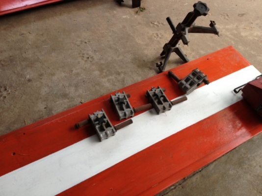 ขายเครื่องตั้งศูนย์ล้อยี่ห้อ BEAR