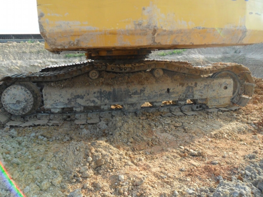 Komatsu PC200-3 รถทำงานอยู่ เต็มตามรุ่น เอกสาร Inv แอร์ดี ช่วงล่างเต็ม พร้อมลุยได้เลย