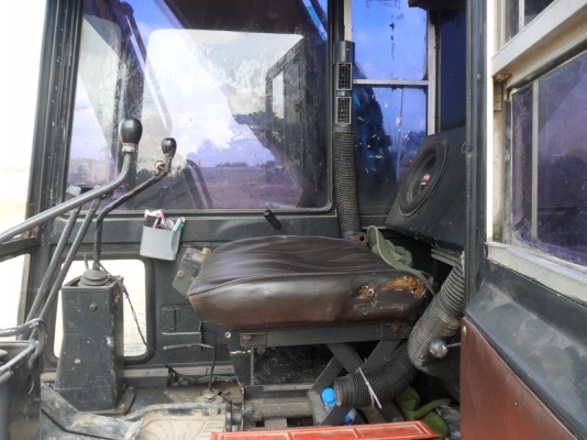 Komatsu PC200-3 รถทำงานอยู่ เต็มตามรุ่น เอกสาร Inv แอร์ดี ช่วงล่างเต็ม พร้อมลุยได้เลย