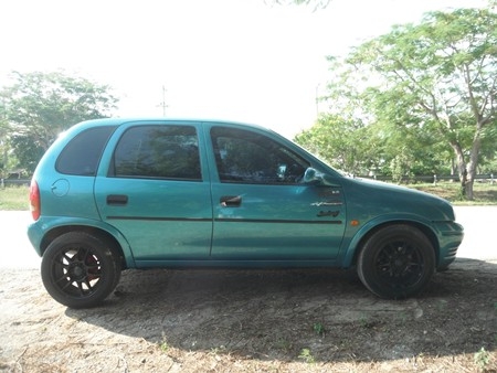 ขายรถเก๋ง opel corsa 1.4 swing สภาพสวย ทั้งภายในภายนอก ขับดีครับ ขายรถเก๋ง opel corsa 1.4 swing สภาพสวย ทั้งภายในภายนอก ขับดีครับ
