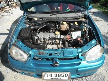 ขายรถเก๋ง opel corsa 1.4 swing สภาพสวย ทั้งภายในภายนอก ขับดีครับ