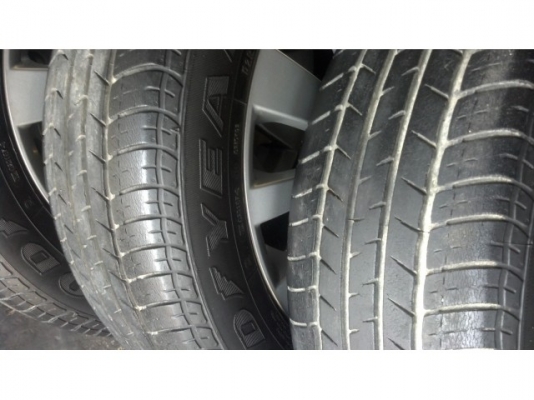 แม็กขอบ 16 ขนาด 4 รู 100 ไม่คด ไม่ดุ้ง พร้อมยาง แม็กขอบ 16 ขนาด 4 รู 100 ไม่คด ไม่ดุ้ง พร้อมยาง