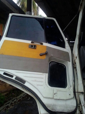 รถฮีโน่ 6 ล้อดั้ม FB112 117 แรงม้า. ปี 35 สนใจติดต่อ 081 - 6079515 รถฮีโน่ 6 ล้อดั้ม FB112 117 แรงม้า. ปี 35 สนใจติดต่อ 081 - 6079515