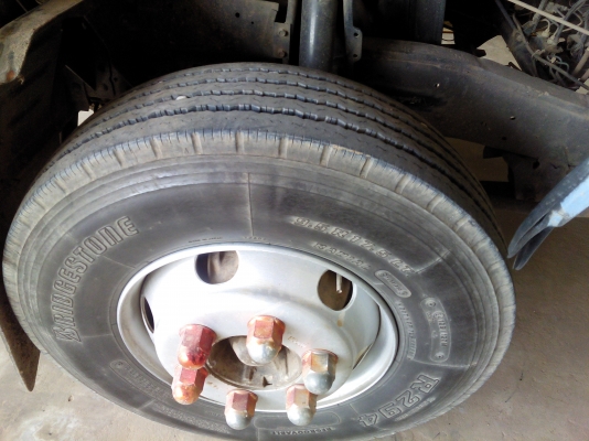 560,000 ห้างแท้ แก้มเหลือง F หลัง เกียร์ร็อก