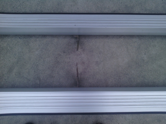 ขาย บันไดข้างวีโก้ สภาพดีพร้อมใช้งาน ราคา 2500