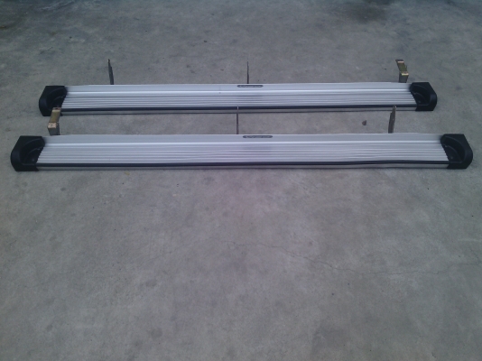 ขาย บันไดข้างวีโก้ สภาพดีพร้อมใช้งาน ราคา 2500