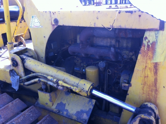 ขายรถแทคเตอร์สวยๆพร้อมใช้งาน