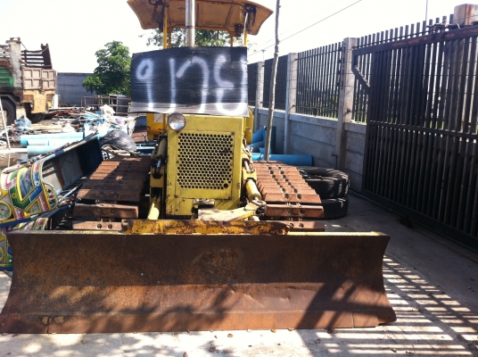 ขายรถแทคเตอร์สวยๆพร้อมใช้งาน