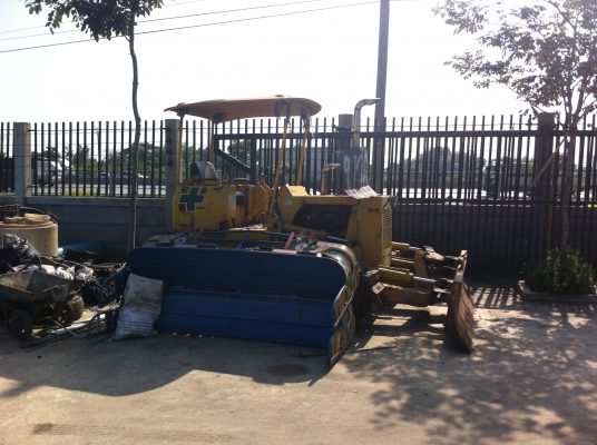 ขายรถแทคเตอร์สวยๆพร้อมใช้งาน