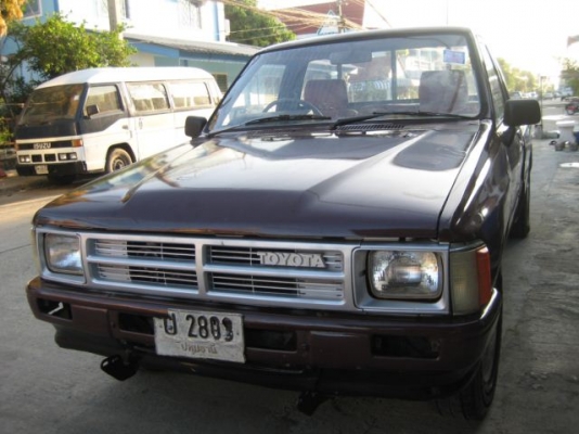 ขาย TOYOTA HERO 5ขอปี98 เครื่อง ช่วงล่าง เกียร์ แอร์ คัชซี ดีมาก ทะเบียนปี 57ภายใน-นอกตามรูป เอกสารพร้อมโอน