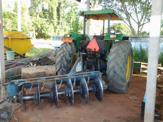 JoHN   DEERE     5310  K    เล่มทะเบียน  พาน3  พาน6  ยกร่องดันหน้า