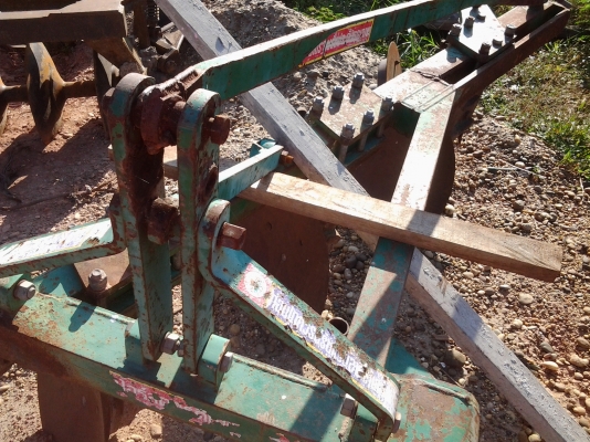 JoHN   DEERE     5310  K    เล่มทะเบียน  พาน3  พาน6  ยกร่องดันหน้า