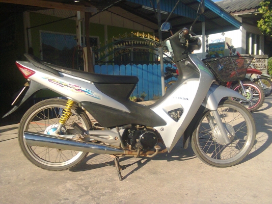 เวฟ 100 ยูบล๊อก ปี 49 15500 บาท เวฟ 100 ยูบล๊อก ปี 49 15500 บาท