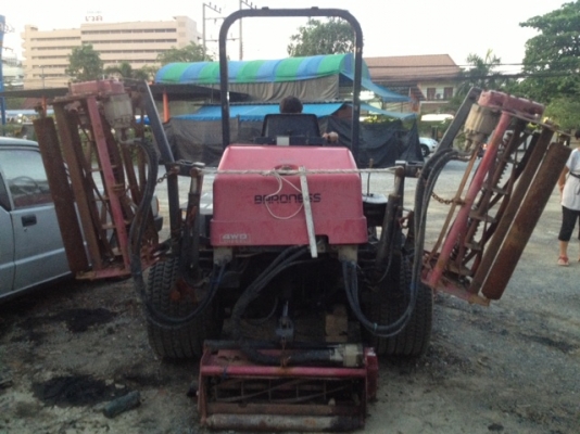 ขายขาดตัว..รถตัดหญ้านั่งขับ 5แก๊งซ์ ขายขาดตัว..รถตัดหญ้านั่งขับ 5แก๊งซ์