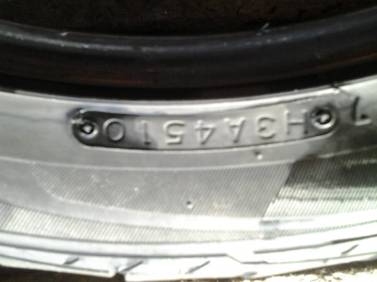 ขายยาง TOYO ExtensaHP (MADE IN U.S.A) 225/40/18 ปลายปี10 คู่ละ 3,400 บาท