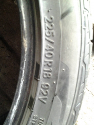 ขายยาง TOYO ExtensaHP (MADE IN U.S.A) 225/40/18 ปลายปี10 คู่ละ 3,400 บาท