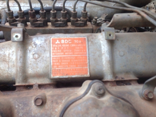 10ล้อหางปลา2เพลา ทุกแบคโฮใหญ่ เครื่องV8 ดีเซล8สูบ 10ล้อหางปลา2เพลา ทุกแบคโฮใหญ่ เครื่องV8 ดีเซล8สูบ