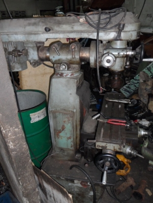 ขายครับขายเครื่องมิลลิ่ง m1 ฐานหล่อ