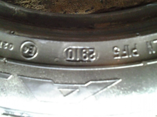 ขายยาง SIME TYRES 195/55/15 ปี10 คู่ละ 1,400 บาท