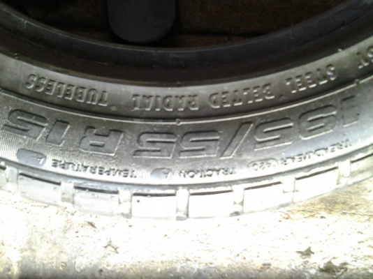 ขายยาง SIME TYRES 195/55/15 ปี10 คู่ละ 1,400 บาท