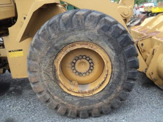 ขายด่วนรถตักล้อยาง CAT 928F สภาพสวย พร้อมใช้งาน ขายด่วนรถตักล้อยาง CAT 928F สภาพสวย พร้อมใช้งาน