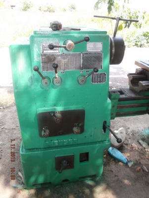 ขายเครื่องกลึงขนาด 12 ฟุต พร้อมใช้