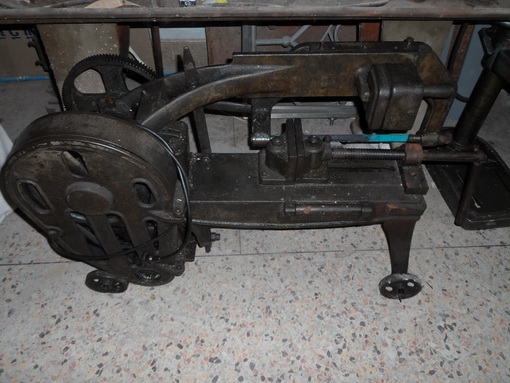 ขายครับขายเครื่องเลื่อยชัก sharp ญี่ปุ่น ไฟบ้าน พร้อมใช้ ตามสภาพ