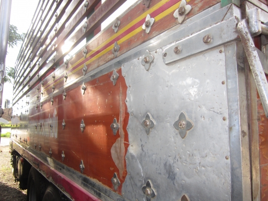 ขายสิบล้อ  อีสุสุ  ROCK  195 ตามสภาพครับ