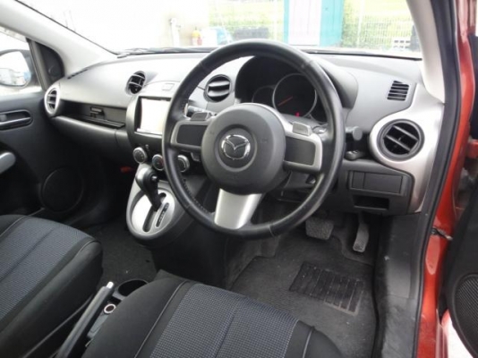 ขายหัวรถตัด NEW MAZDA 2 รุ่นใหม่ล่าสุด!!!! มี PADDLE SHIFT ปรับเปลี่ยนเกียร์ที่พวงมาลัย เครื่องยนต์ 1500 C.C เกียร์ AT ขายหัวรถตัด NEW MAZDA 2 รุ่นใหม่ล่าสุด!!!! มี PADDLE SHIFT ปรับเปลี่ยนเกียร์ที่พวงมาลัย เครื่องยนต์ 1500 C.C เกียร์ AT