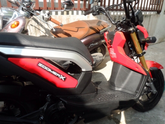 Zoomer x 2013 สภาพเยี่ยม ไมล์ 2500 หลุดจำนำ ขาย 25000 บาทครับ ติดต่อ 0873580383 Zoomer x 2013 สภาพเยี่ยม ไมล์ 2500 หลุดจำนำ ขาย 25000 บาทครับ ติดต่อ 0873580383