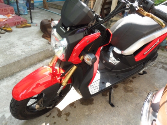 Zoomer x 2013 สภาพเยี่ยม ไมล์ 2500 หลุดจำนำ ขาย 25000 บาทครับ ติดต่อ 0873580383