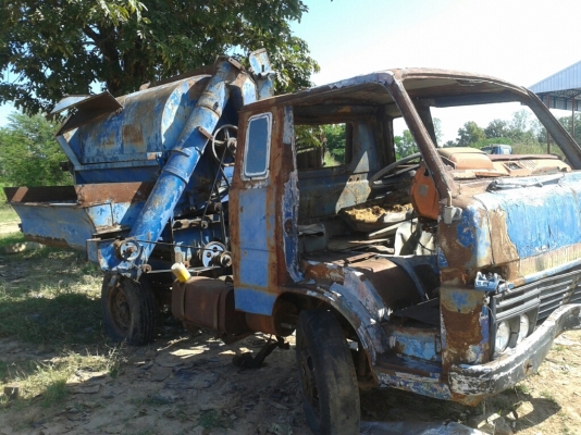 ขายรถสีข้าว เกษตรพัฒนา 5 ฟุต เครื่อง 4JB1 ฝาดำ ขายตามสภาพ