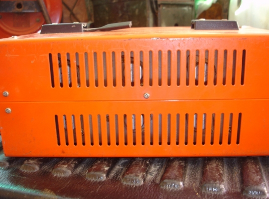 ขายหม้อแปลงไฟ12v-220v ขนาด200w เต็ม