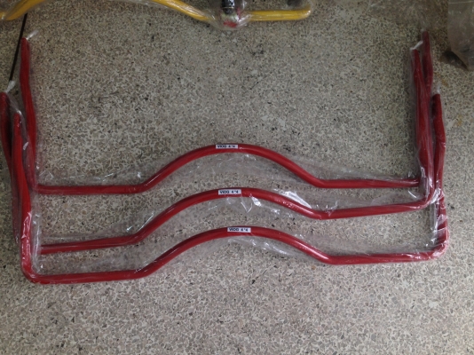 ขายกันโคลงรถกะบะทุกรุ่นของใหมพร้อมส่งและติดตั้งครับ