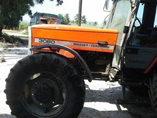 รถไถ MASSEY รุ่น 3080 สภาพพร้อมใช้