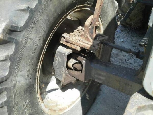 รถไถ MASSEY รุ่น 3080 สภาพพร้อมใช้