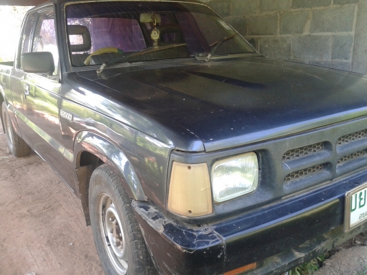 ขายมาสด้าแคป b2500 ฝาดำ ลดเหลือ 59000 ครับพร้อมต่อภาษีให้อีก