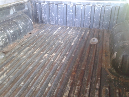 ขายมาสด้าแคป b2500 ฝาดำ ลดเหลือ 59000 ครับพร้อมต่อภาษีให้อีก