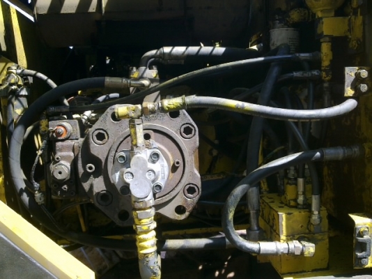 ต้องการขาย KOBELCO 200 MARK 3 ต้องการขาย KOBELCO 200 MARK 3